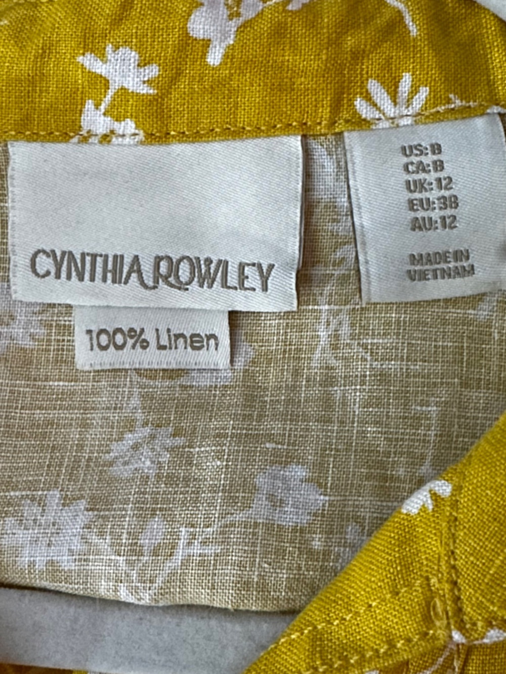 Cynthia Rowley Yellow Linen Floral Split V-Neck Shift Dress - Picture 6 of 9